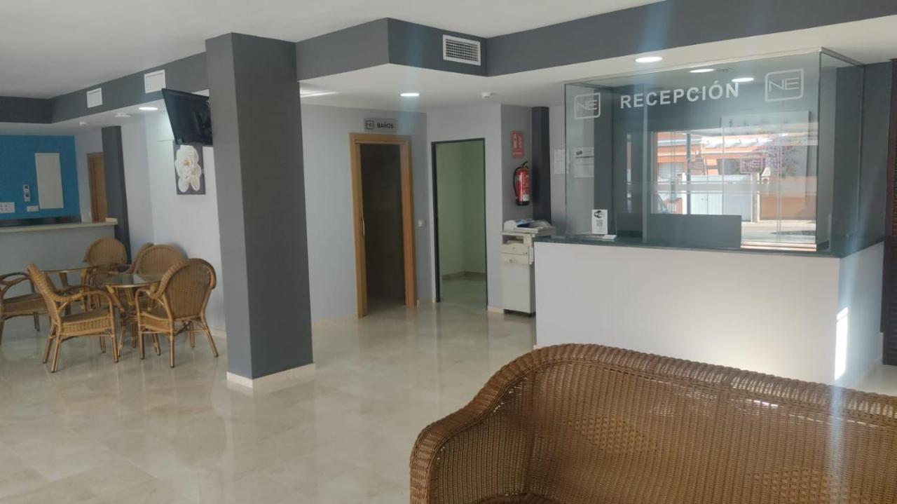 Hotel Nuevo Espartinas Ngoại thất bức ảnh